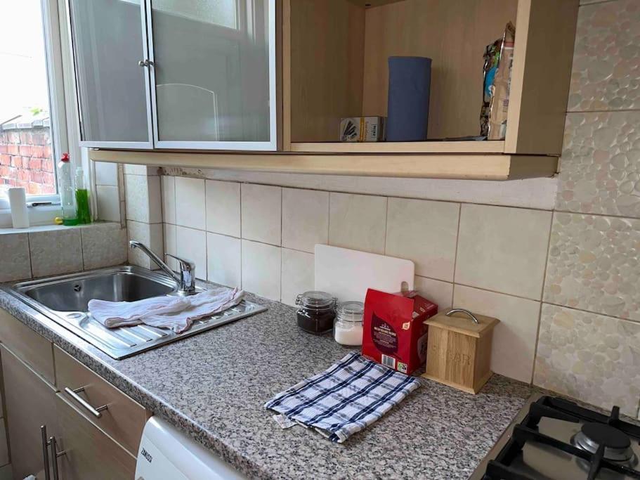 Clevedon House Apartment Manchester Bagian luar foto